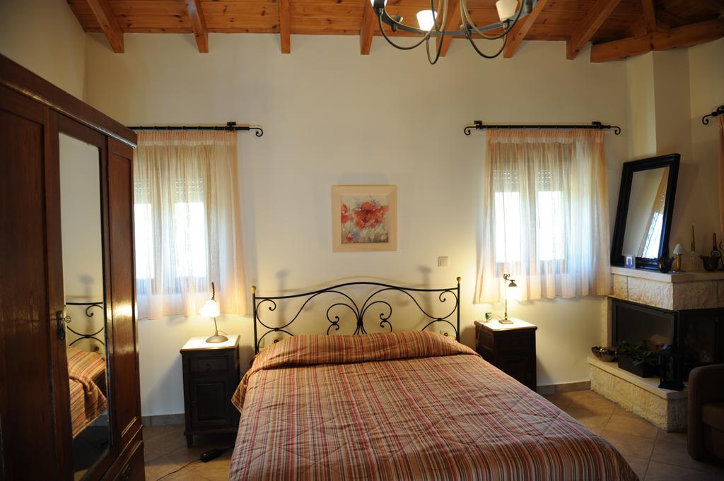 Villas Panorama Apolpaina Lefkas Exterior photo